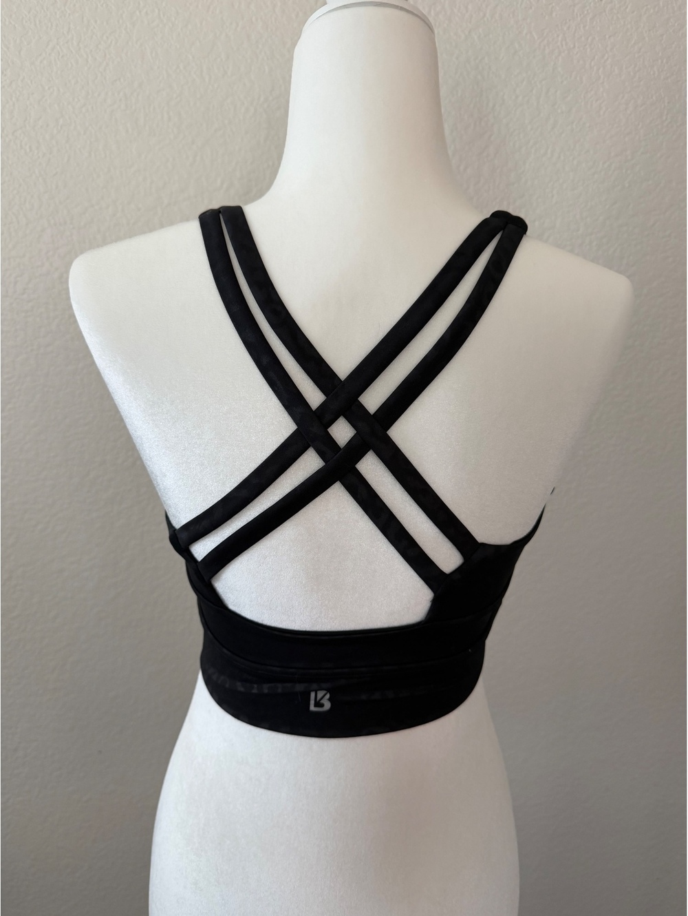 Buffbunny Collection Leopard Print Sports Bra strappy workout top Lulu alo aerie